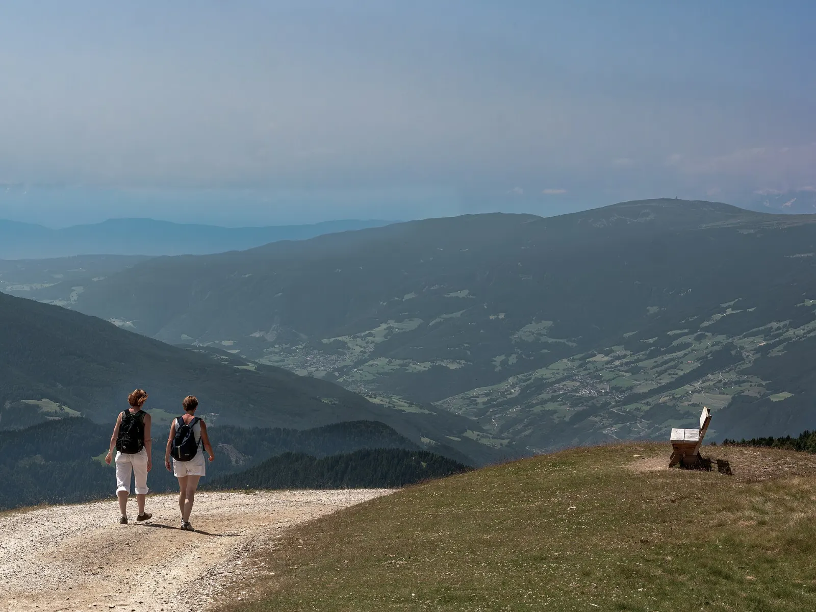 Two hikers on the Plose